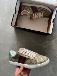 Premium Fashion Sneakers Stylish Casual Shoes In 3 Colours (1)