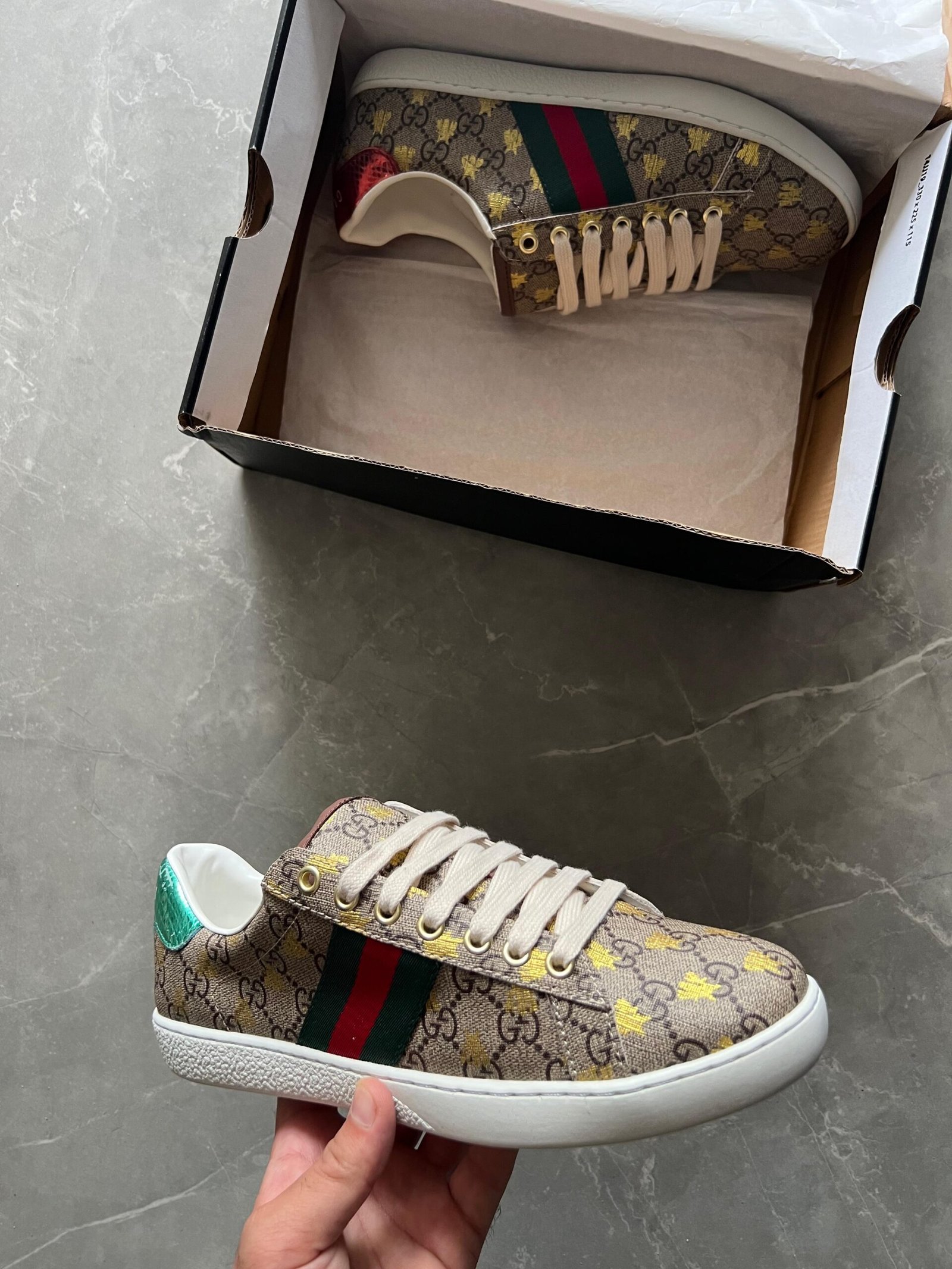 Premium Fashion Sneakers Stylish Casual Shoes In 3 Colours (1)