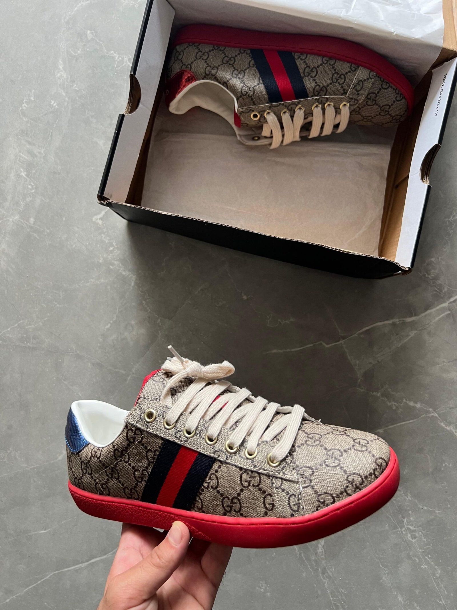 Premium Fashion Sneakers Stylish Casual Shoes In 3 Colours (3)