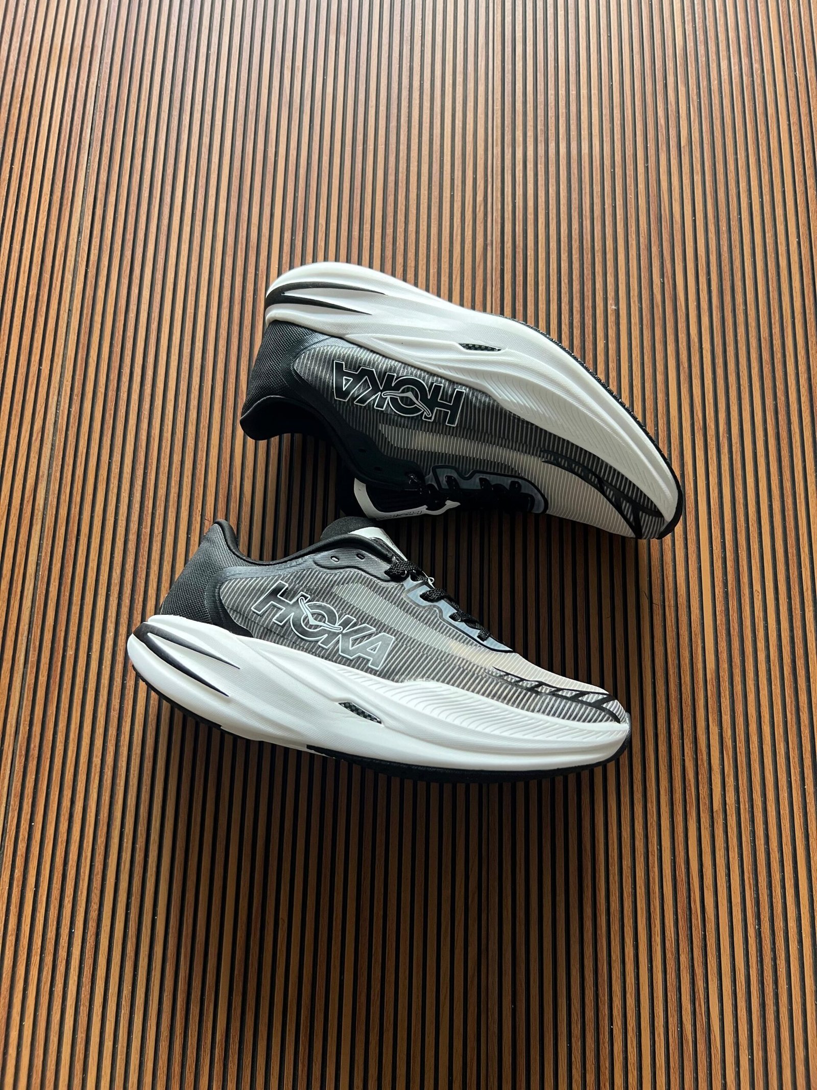 Luxury Aesthetic Mules & Premium Slides – Store Collection Premium Running Sneakers Lightweight & Durable