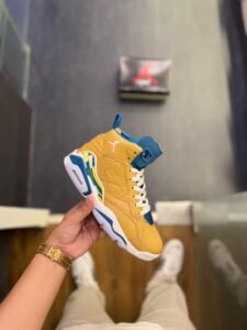 Retro 6 Jumpman Mvp Yellow Sneakers In Stock (2)