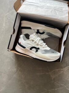 Running Roger Cloud Pro 2 Sneakers (4)