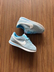 Vintage Cortez Blue Sneakers for Girls (2)