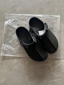 Yukon Clog Style Sandals Comfortable Outdoor Slip-On Shoes (5)