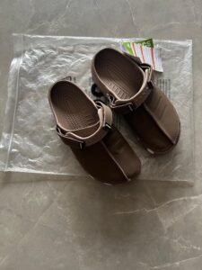 Yukon Clog Style Sandals Comfortable Outdoor Slip-On Shoes (6)