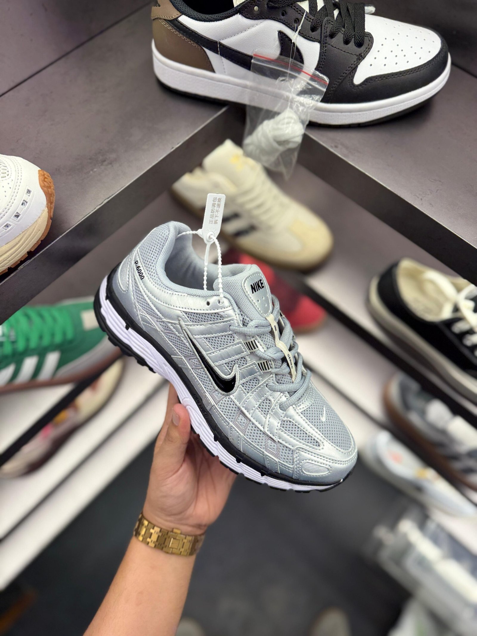 P-6000 Trainer Metallic Black Tick Sneakers for Boys (1)