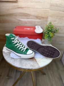 Chuck 70 Army Green Low-Top Sneakers (1)