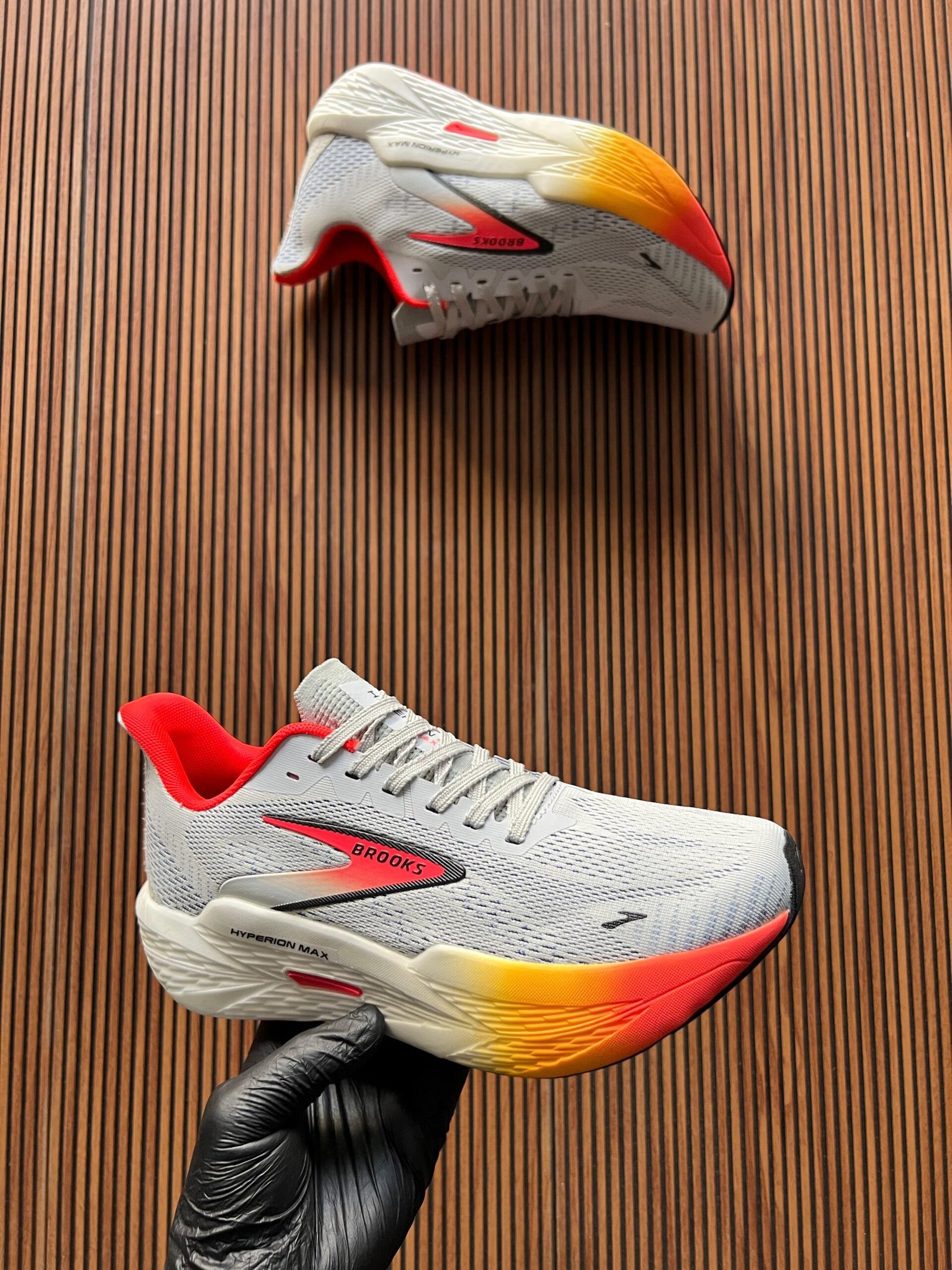 Hyperion Max 2 Running Shoes Lightweight Premium Trainers (3) Hyperion Max 2 Running Shoes Lightweight Premium Trainers (3)