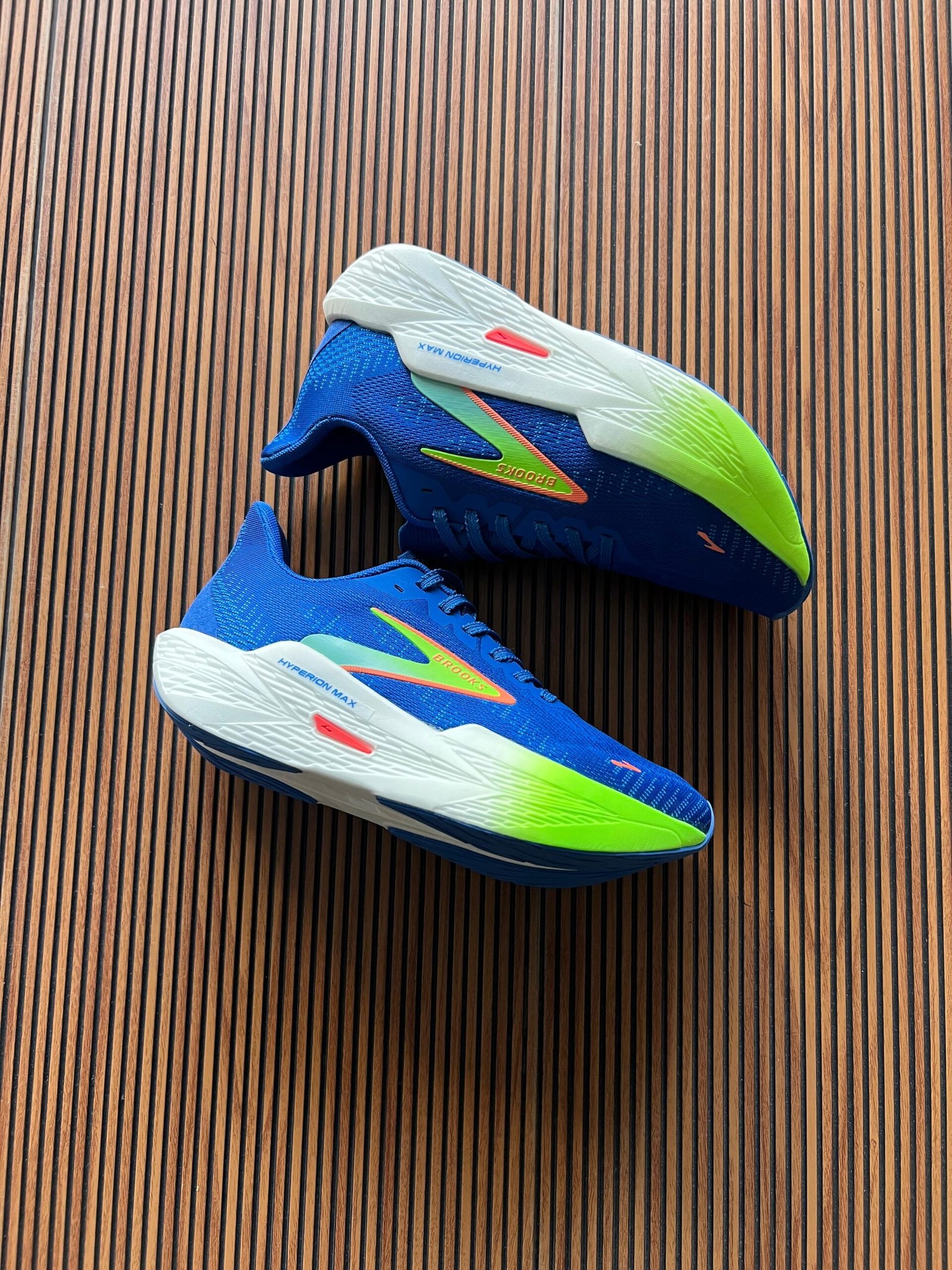 Hyperion Max 2 Running Shoes Lightweight Premium Trainers (4) Hyperion Max 2 Running Shoes Lightweight Premium Trainers (4)