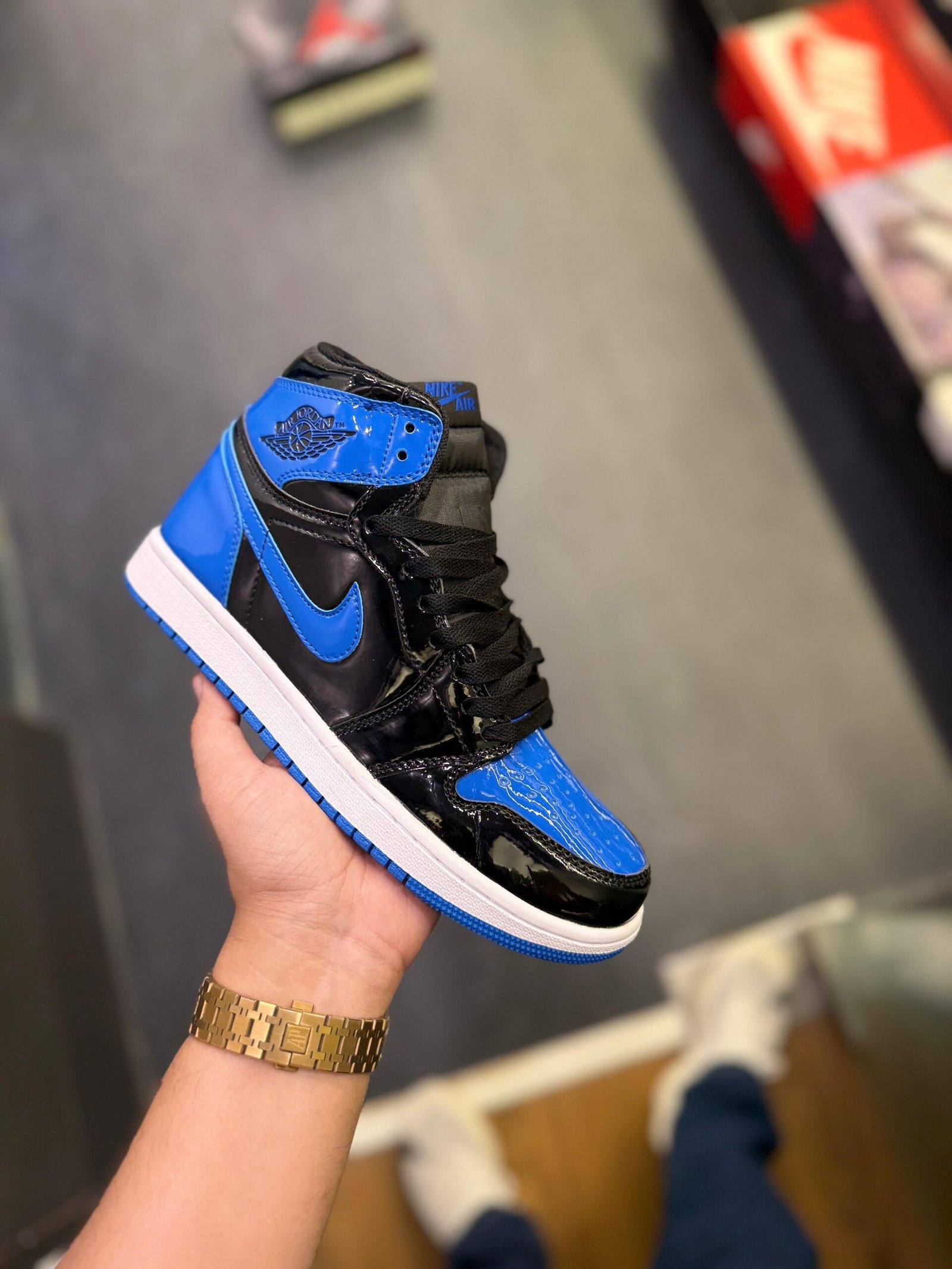 Patent Royal Blue Retro 1 Air Jordans – Classic Style Sneakers (3)