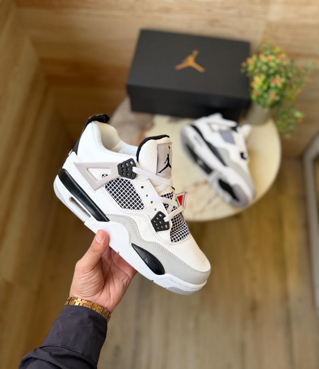 Premium Retro High-Top Athletic Sneakers – Classic Army-Inspired Black Unisex Design (4)