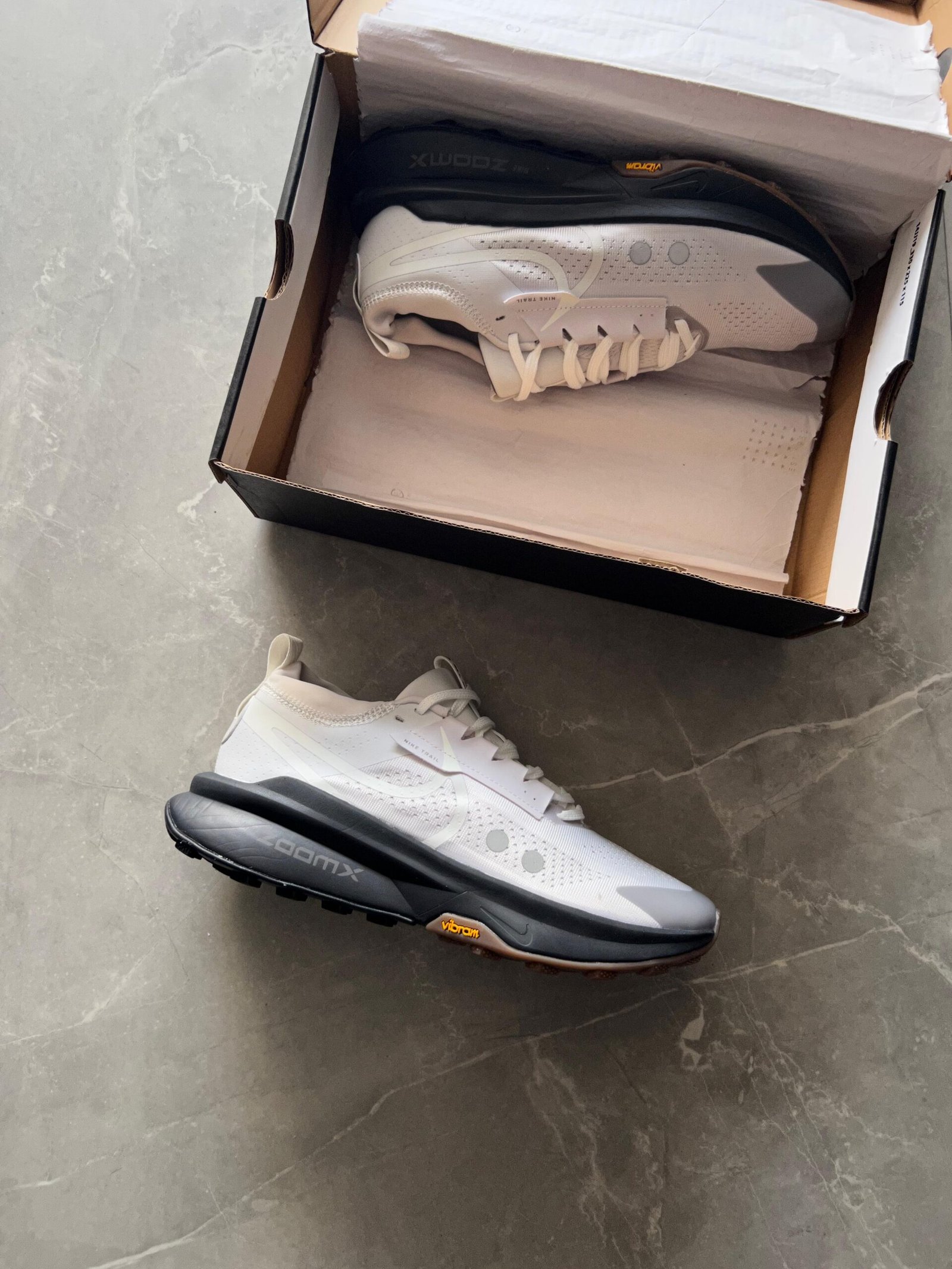 Premium Trail Running Sneakers – Boys' Zegama Adventure Shoes (6) Premium Trail Running Sneakers – Boys’ Zegama Adventure Shoes (6)