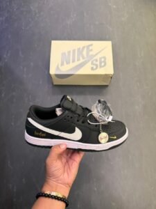 SB Dunk Fearless Edition 2025 – Premium Street Sneakers (1)