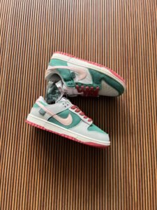 Signature SB Dunk Full Leather Sneakers for Girls – 4 Color Options (6)