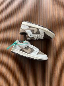 Signature SB Dunk Full Leather Sneakers for Girls – 4 Color Options (8)