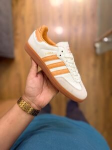 Signature Samba Wonder Clay Sneakers (3)