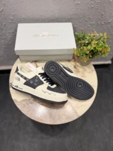 Air Force Custom Collaborative White Blue Sneakers (1)