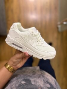 Air Max 90 Triple White Low-Top Unisex Sneakers