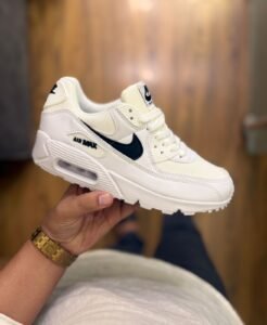 Classic White Black Airmax 90 Sneakers – Boys' Timeless Style