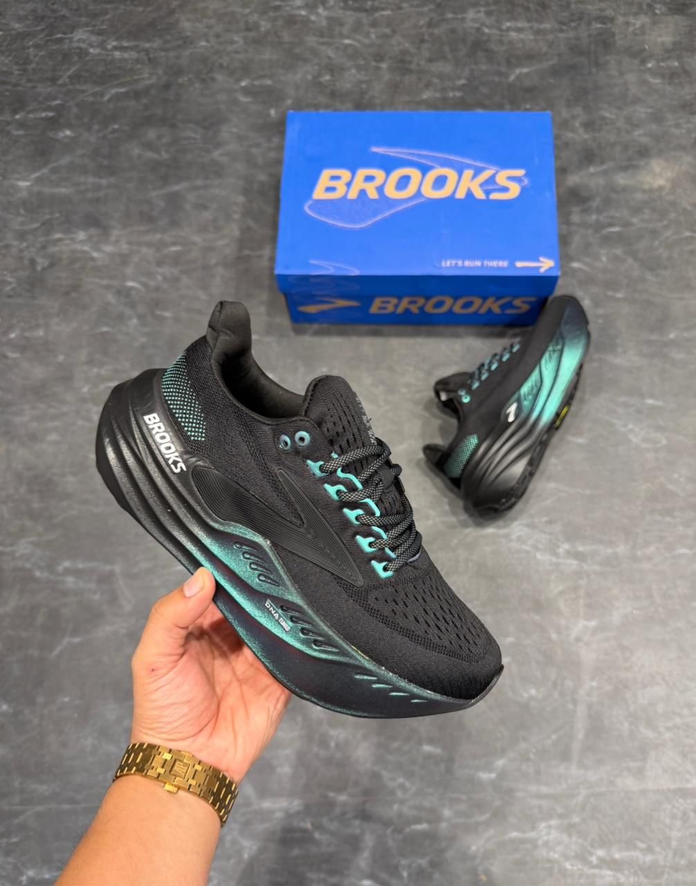 Glycerin Premium Running Black Sneakers (1)