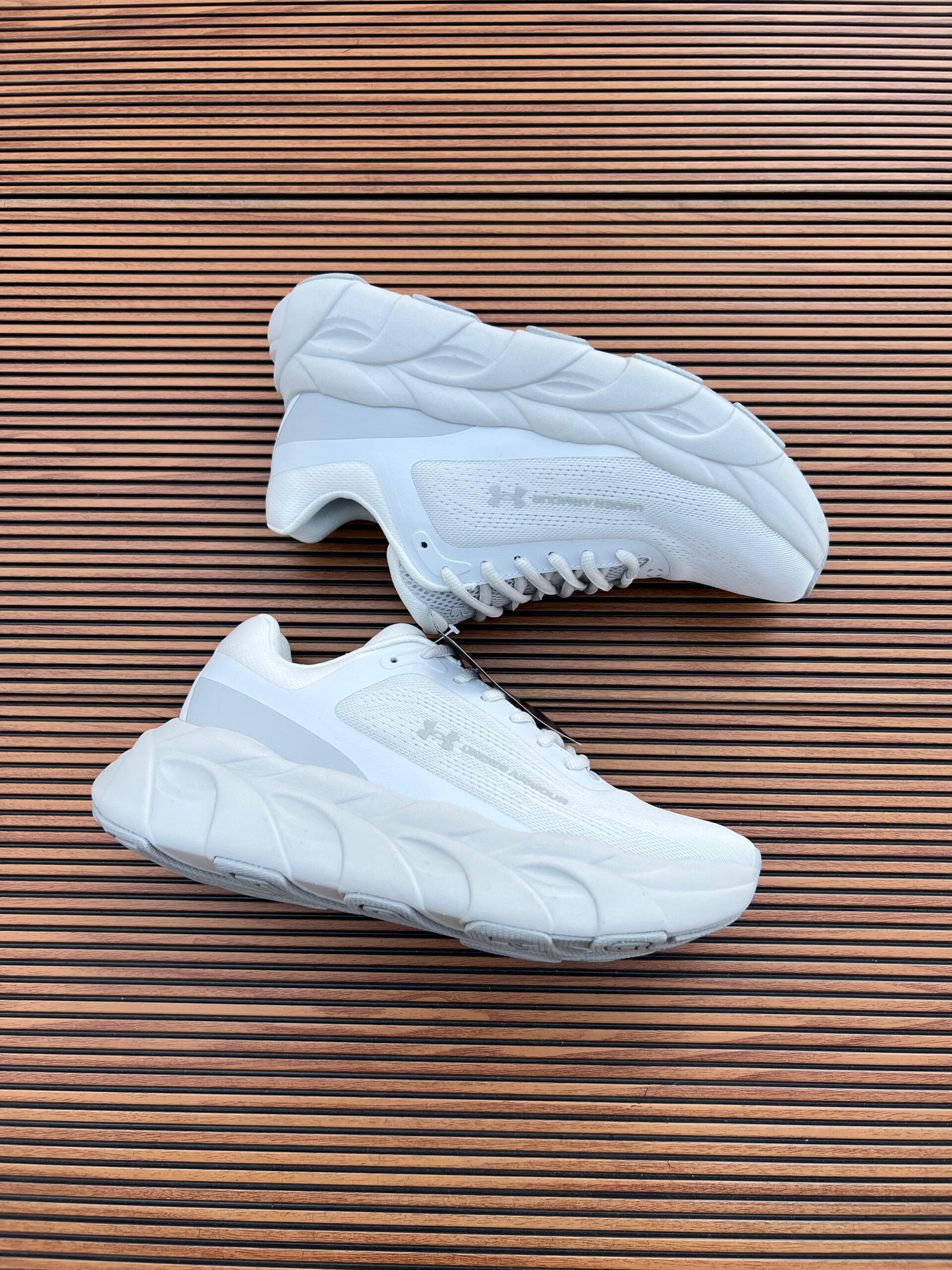 Performance Halo Runner Premium Quality Sneakers (4)