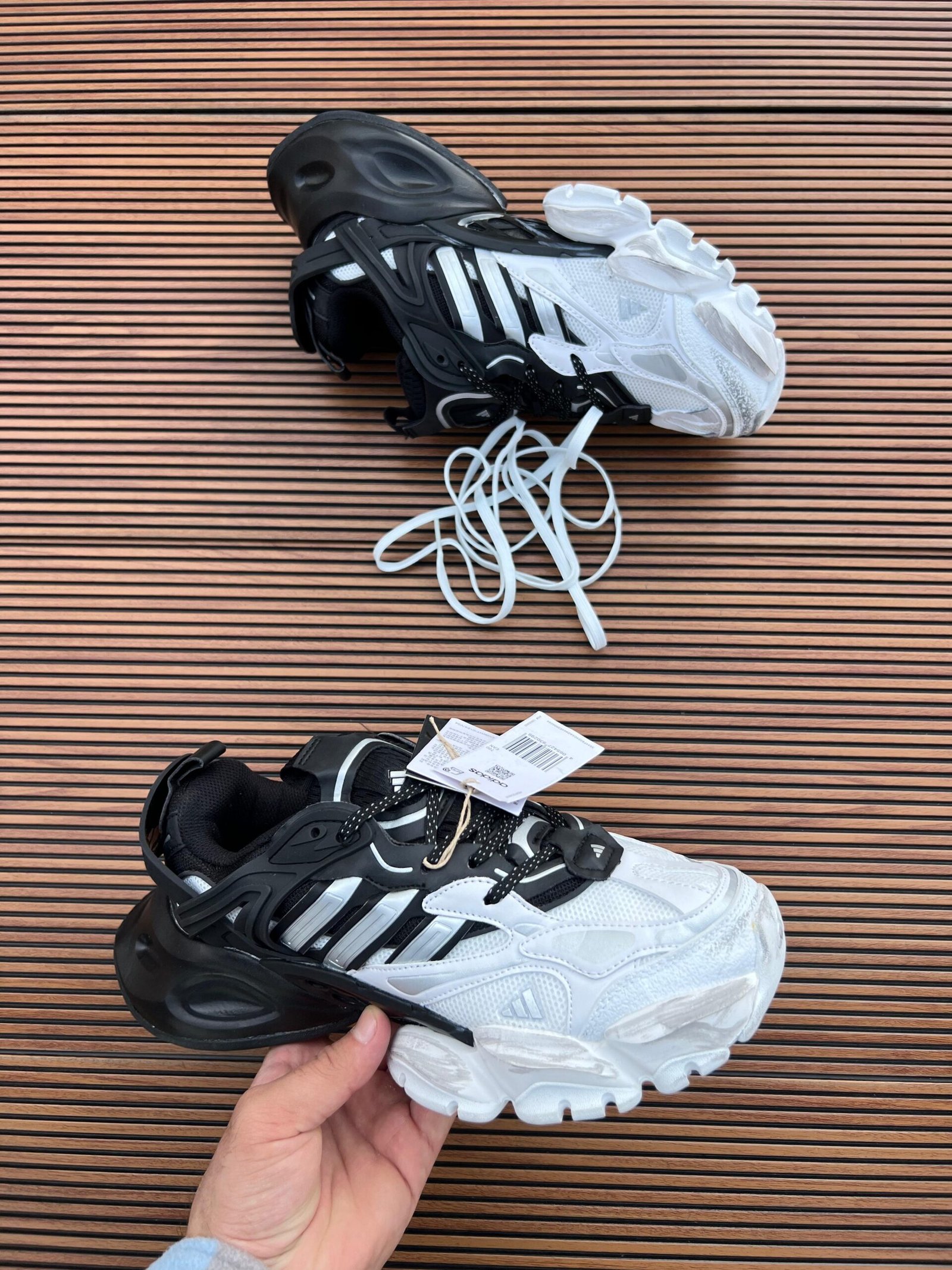 Performance Vento XLG Deluxe Premium Sneakers (3)