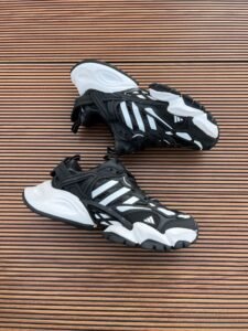 Performance Vento XLG Deluxe Premium Sneakers (6)