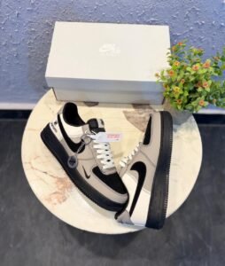 Undefeated Custom Airforce Key Chain – 2025 Mini Sneaker Accessory