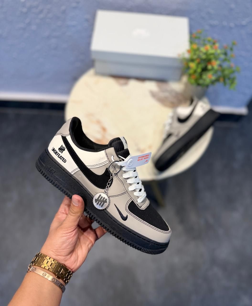 Undefeated Custom Airforce Key Chain – 2025 Mini Sneaker Accessory Undefeated Custom Airforce Key Chain – 2025 Mini Sneaker Accessory