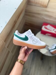 Blazer Phantom Low Classic Basketball Casual Sneakers (2)