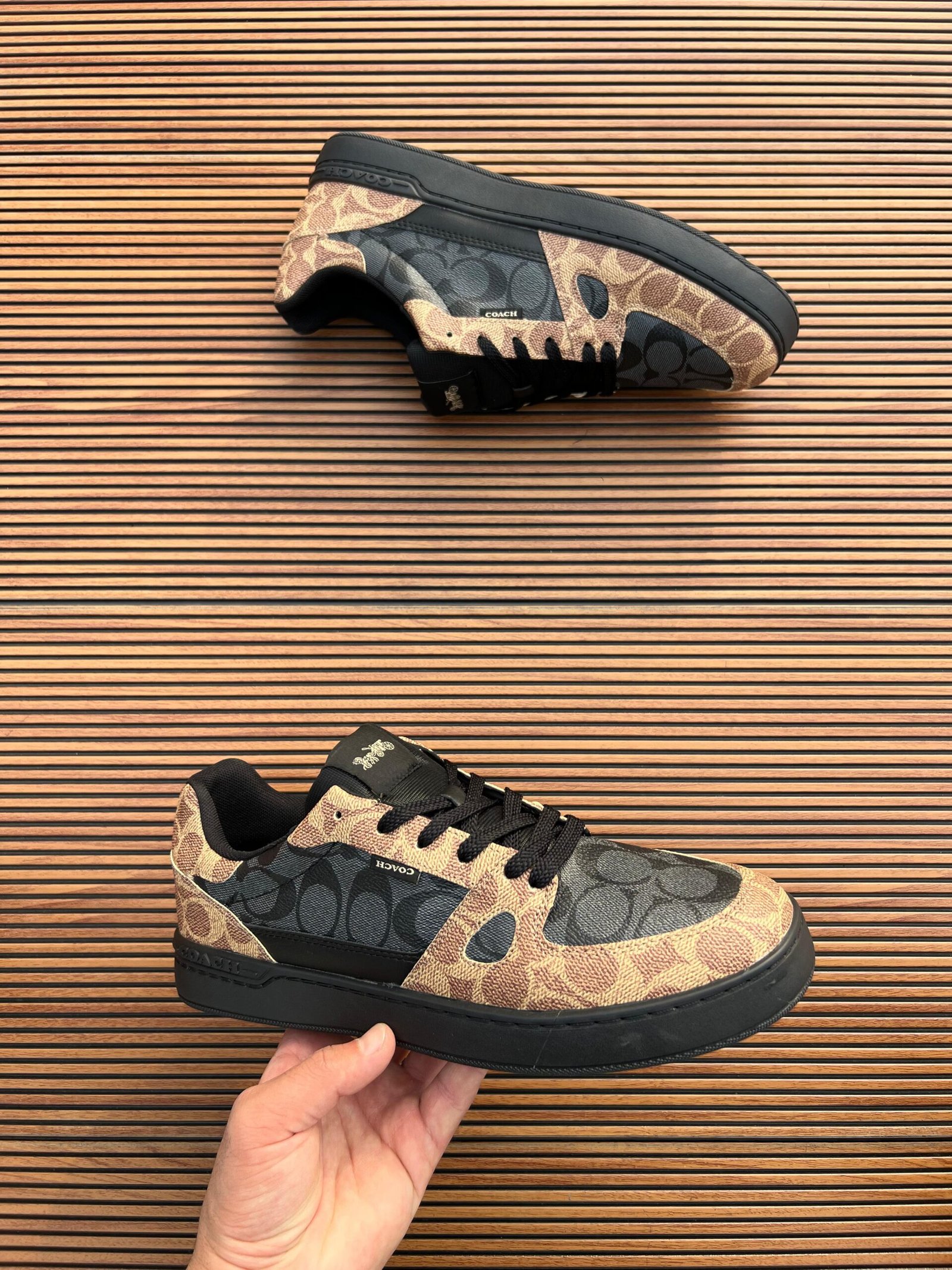 Clip Low 2025 Premium Low-Top Sneakers (1)