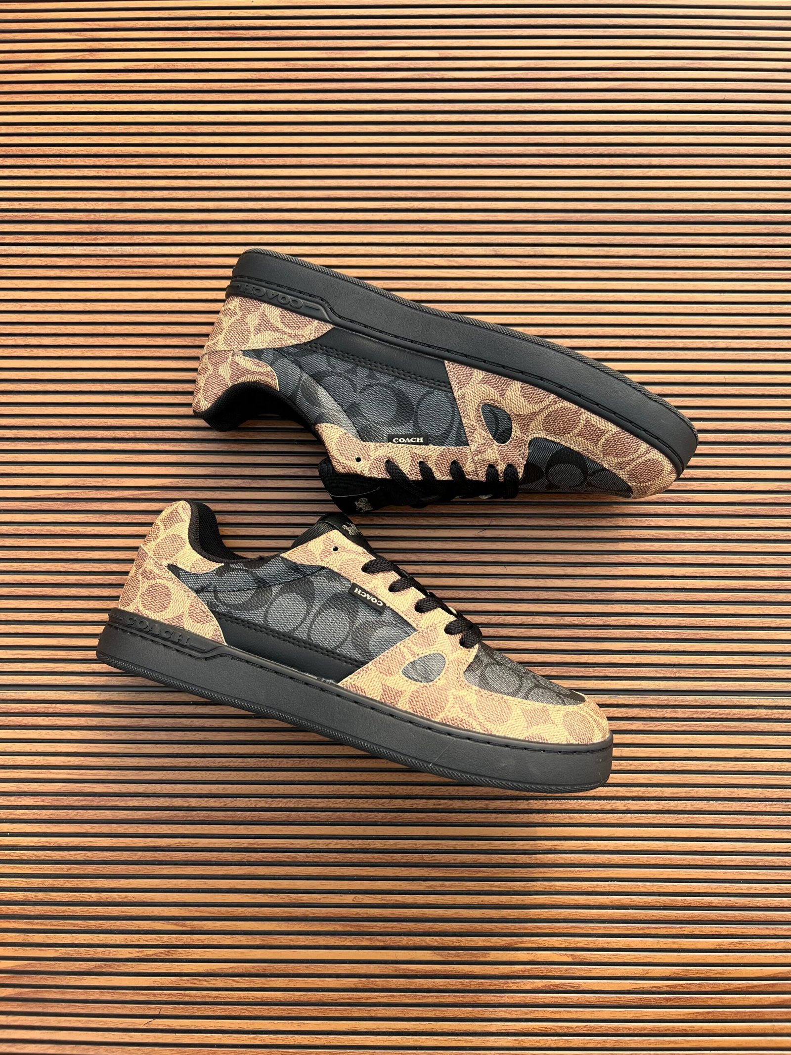 Clip Low 2025 Premium Low-Top Sneakers (3)