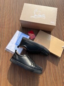 Premium Low-Top Luxury Performance Sneakers (5)