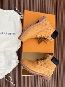 Premium Pattern 6-Inch Waterproof Boots 2 Colors (2)