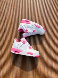 Retro 4 Premium Quality Girls Sneakers 2 Colors (4)