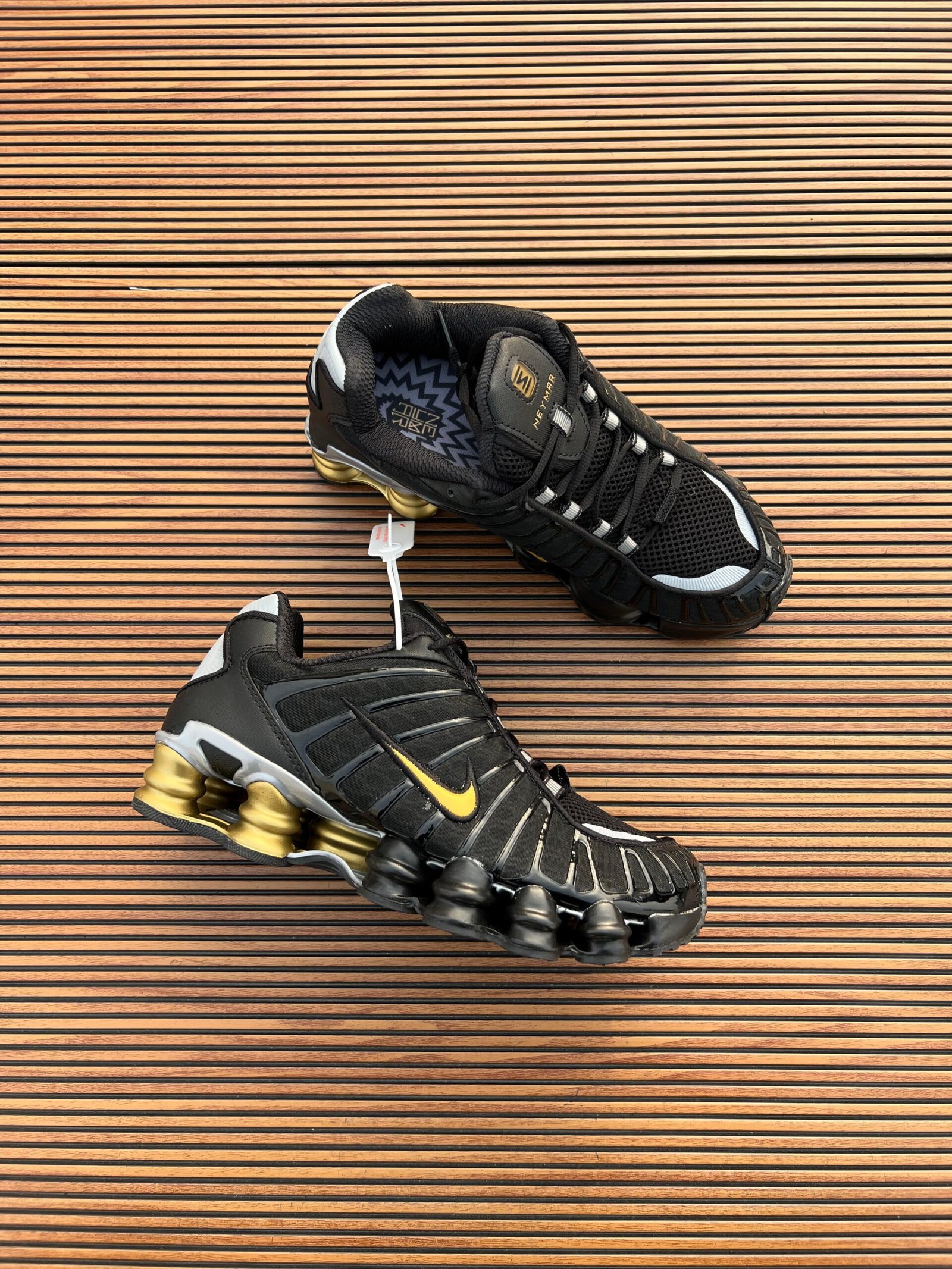 Shox TL Neymar Mens Collaborative Athletic Performance Sneakers (2) Shox TL Neymar Mens Collaborative Athletic Performance Sneakers (2)