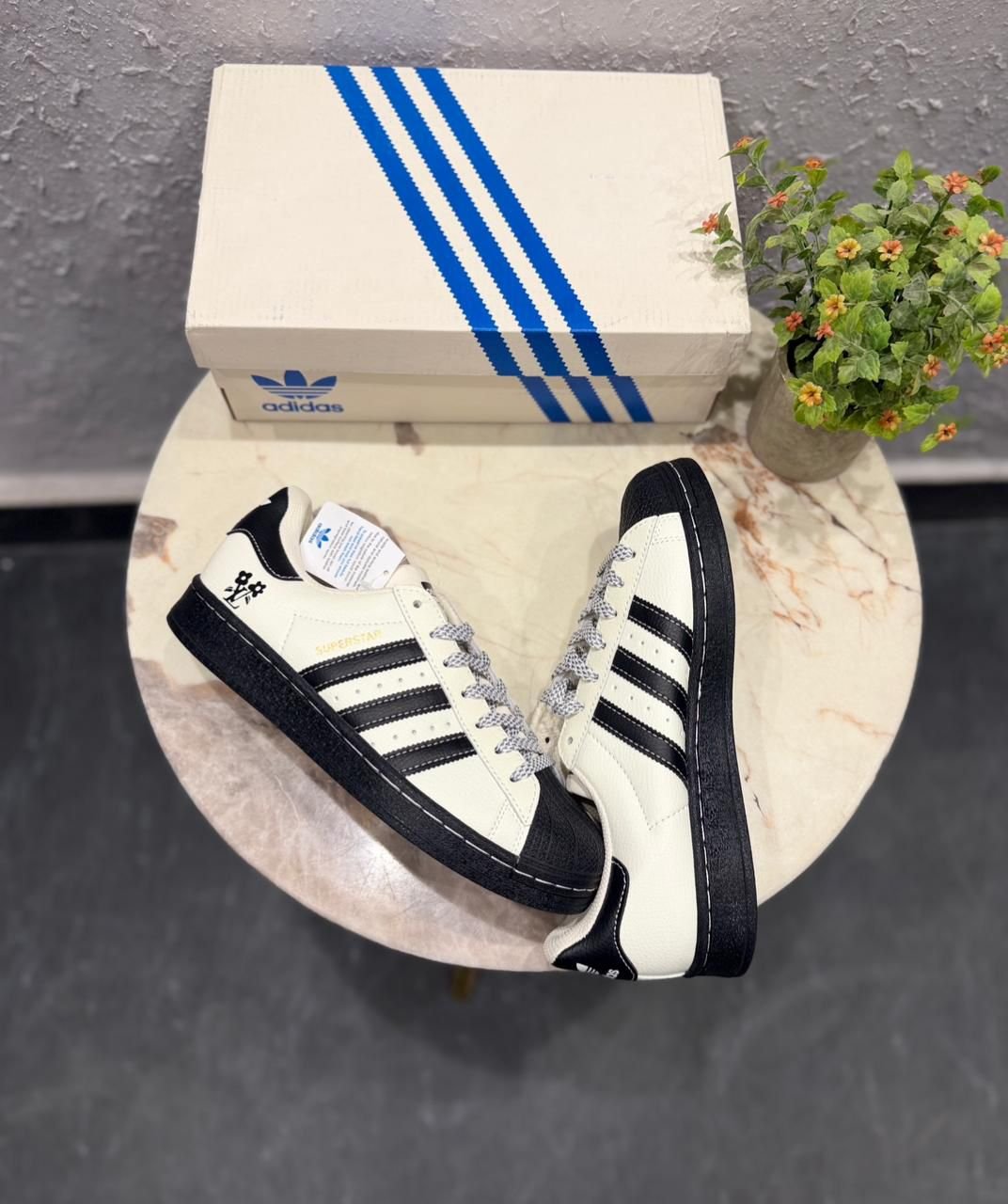 Superstar Oreo Black White Casual Sneakers (4)