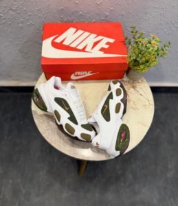 Airmax Muse Green Sneakers – Fresh 2025 Street Style (4)