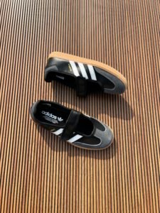 Samba Jane Girls Sneakers – Red & Black Classic Style (4)