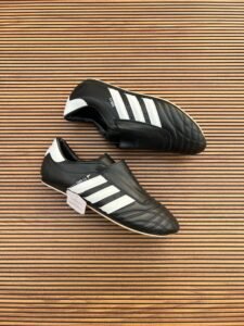 Taekwondo Black White Sneakers – Premium Lightweight Street Style (3)