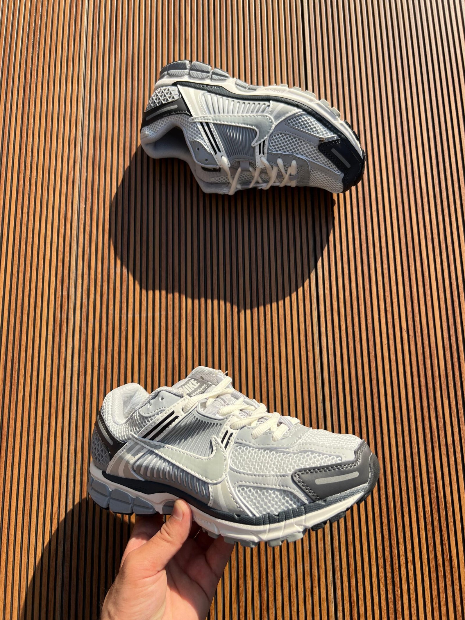 Zoom Vomero 5 Black White Sneakers – Boys Sport Street Style (1)