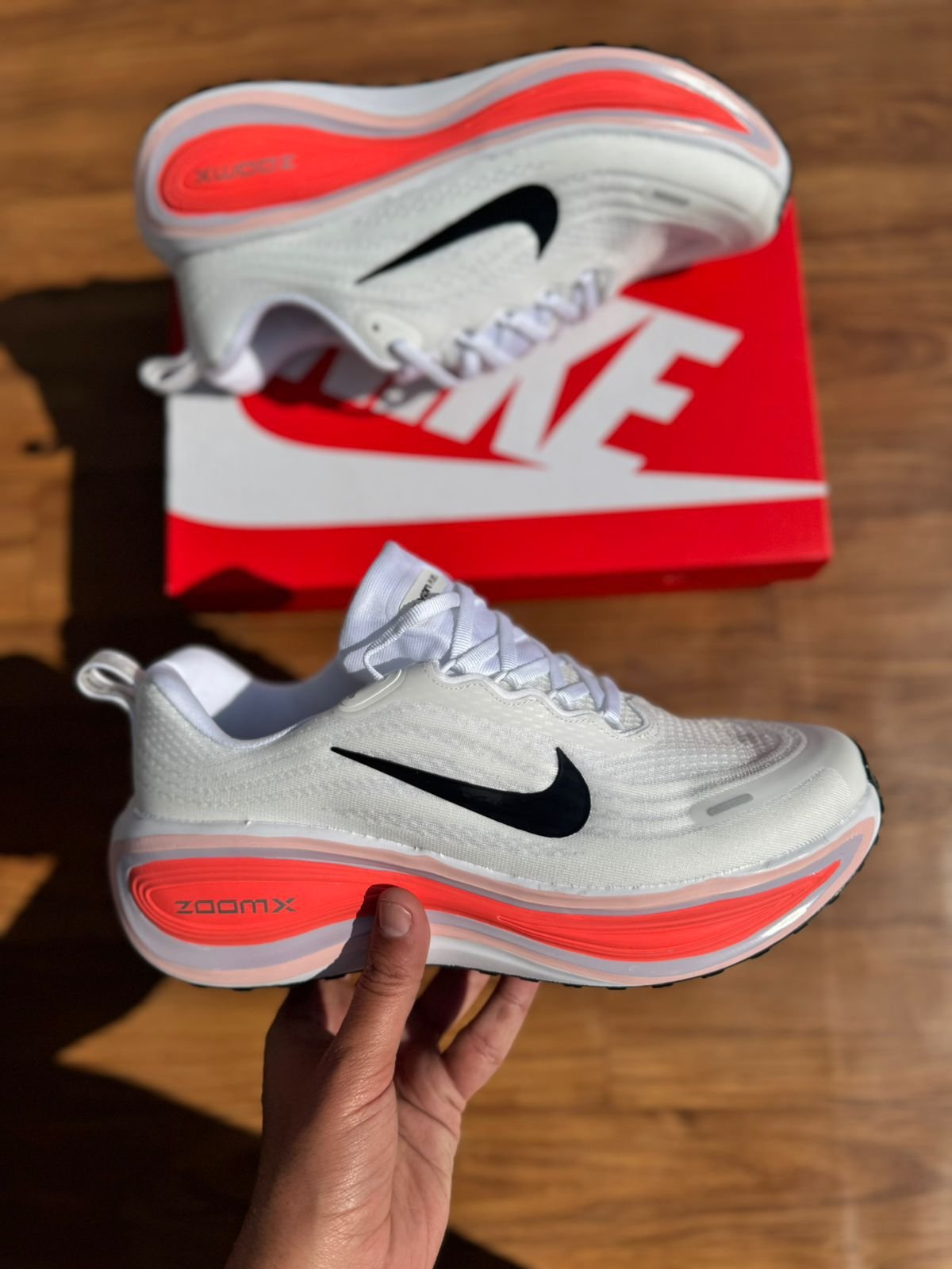 Zoom Vomero Plus Sneakers – Lightweight Sport Comfort (5 Colors) (2)