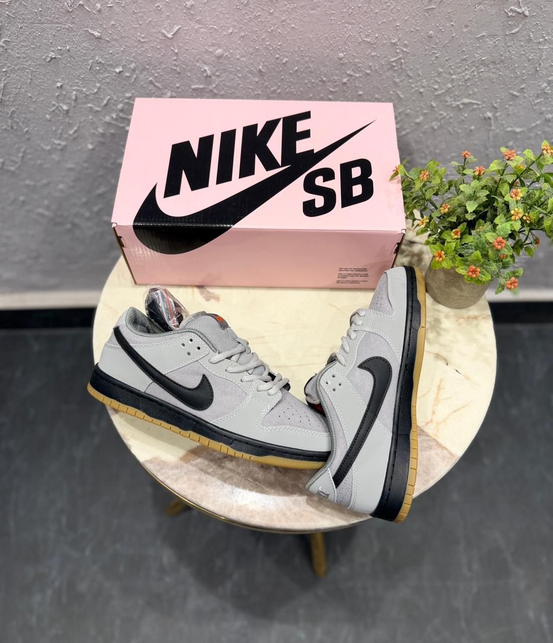 Dunk Cool Grey Sneakers – Premium Street Style Edition (3) Dunk Cool Grey Sneakers – Premium Street Style Edition