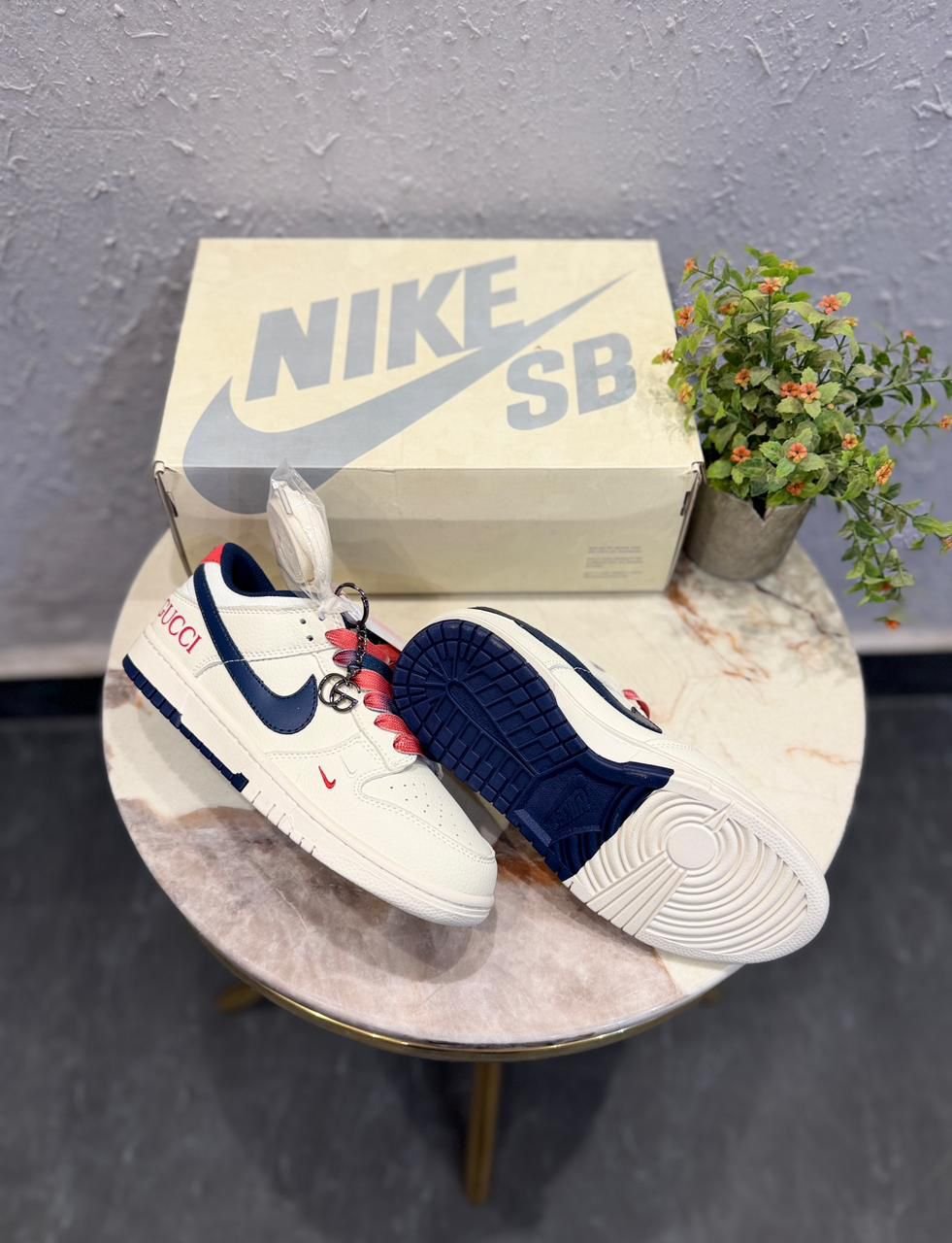 Dunk Custom Keychain Accessory – Luxury Street Style Charm (1) Dunk Custom Keychain Accessory – Luxury Street Style Charm