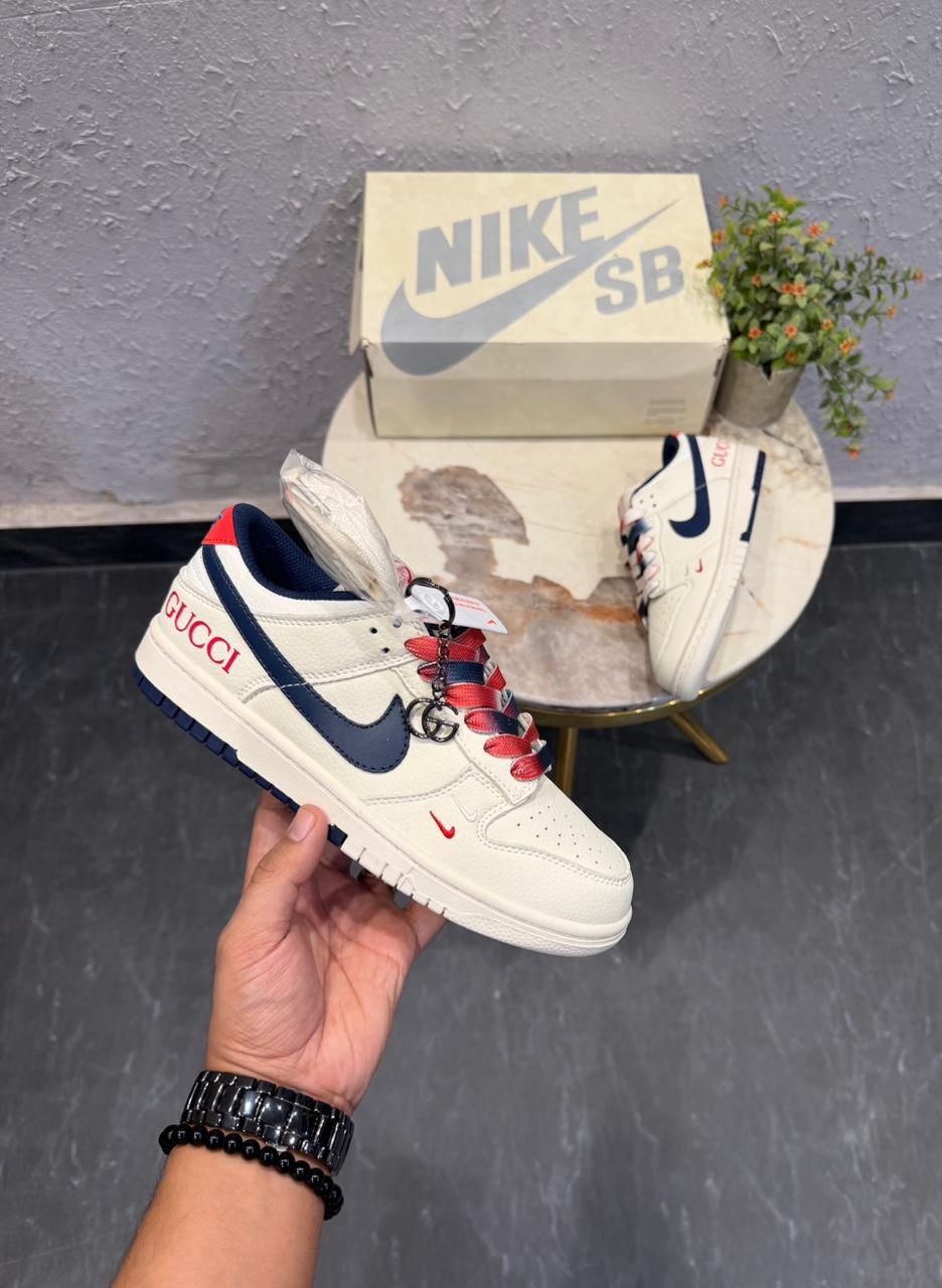 Dunk Custom Keychain Accessory – Luxury Street Style Charm (4) Dunk Custom Keychain Accessory – Luxury Street Style Charm