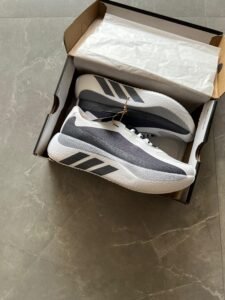 Hyperboost Edge Sneakers – Premium Comfort Running Style