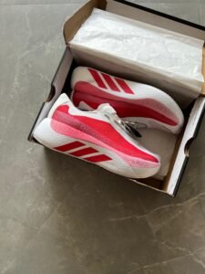 Hyperboost Edge Sneakers – Premium Comfort Running Style