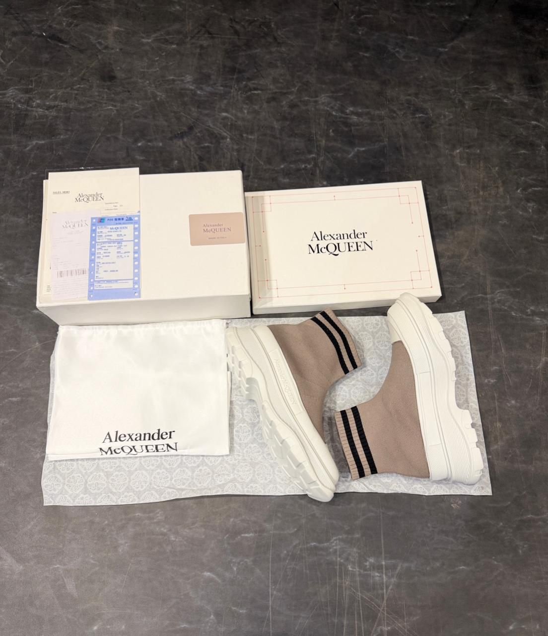 Luxury Platform Trainers – Premium Street Style (2 Colors) (2) Luxury Platform Trainers – Premium Street Style (2 Colors)