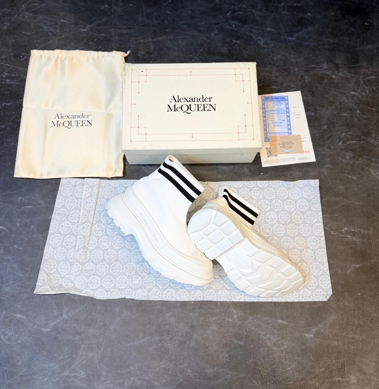 Luxury Platform Trainers – Premium Street Style (2 Colors) (3) Luxury Platform Trainers – Premium Street Style (2 Colors)