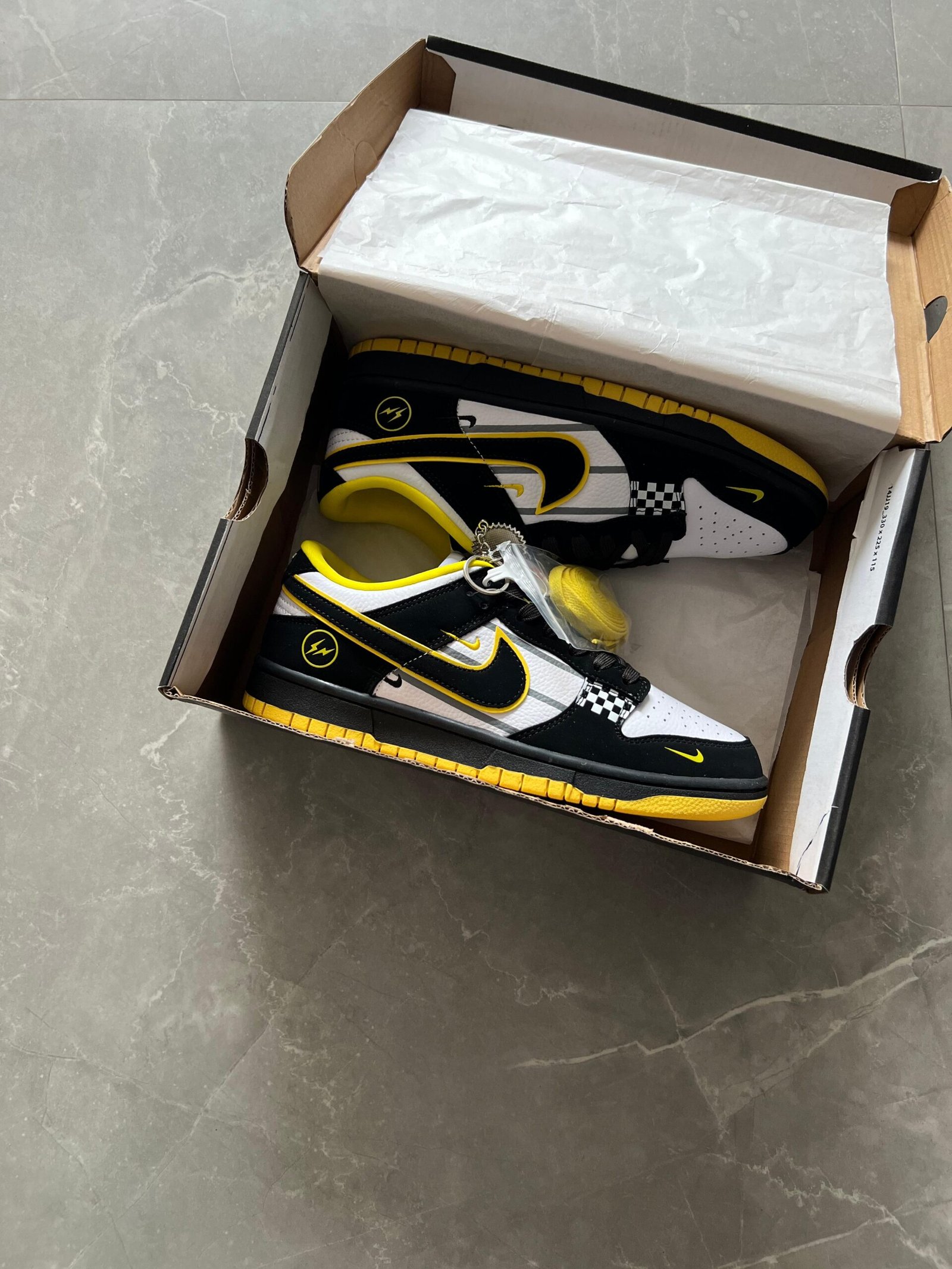 SB Dunk Style Sneakers – Premium Street Skate Look (6) SB Dunk Style Sneakers – Premium Street Skate Look